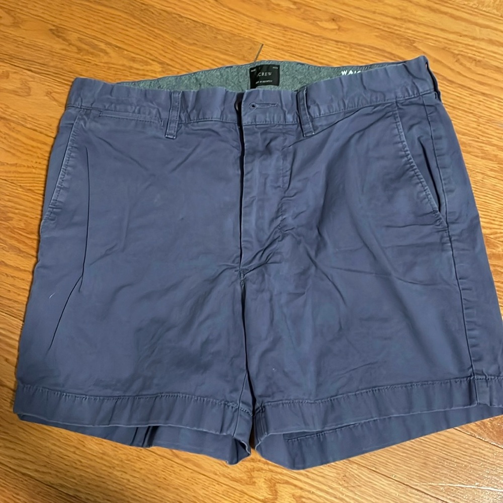 Men’s J Crew shorts. 5” inseam